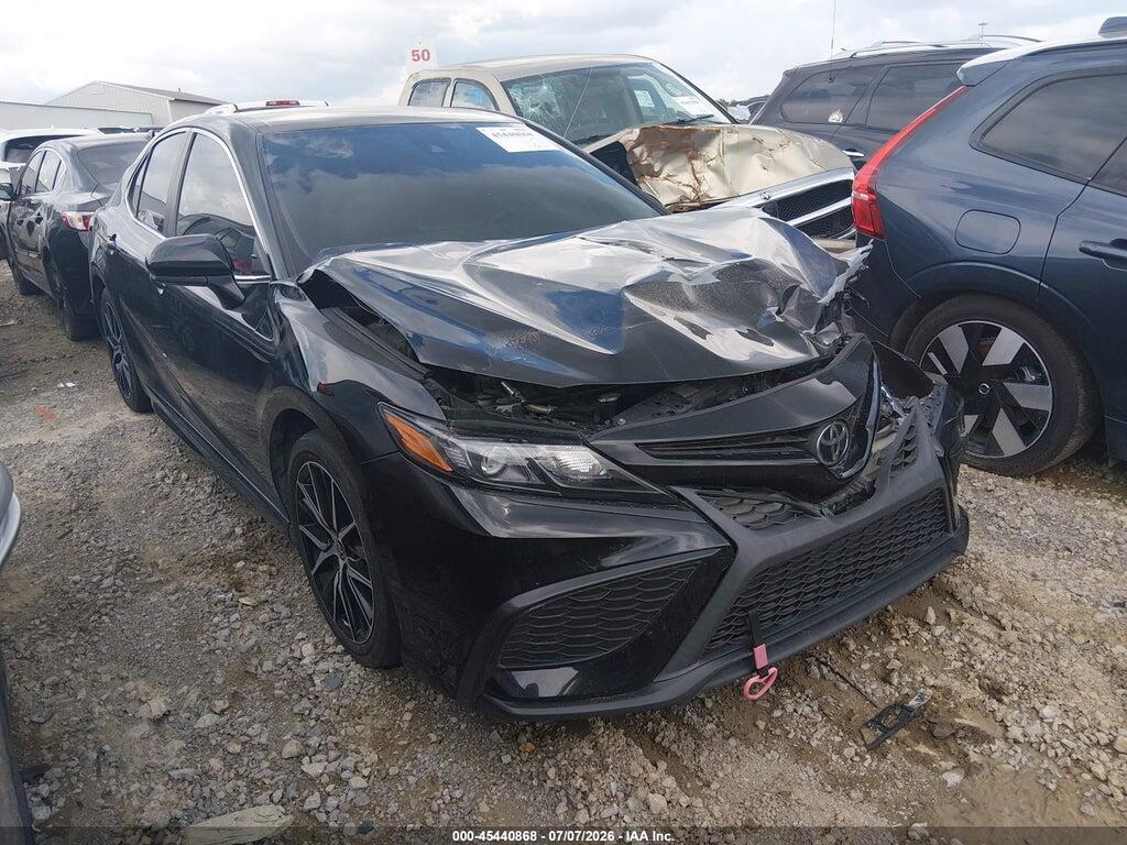 4T1G11AK4MU589758 2021 TOYOTA CAMRY photo no. 1