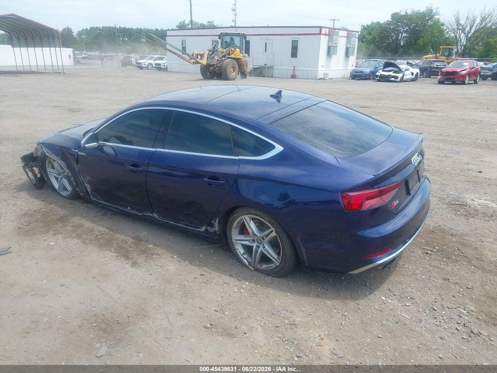 WAUB4CF59JA011802 2018 AUDI S5 photo no. 3