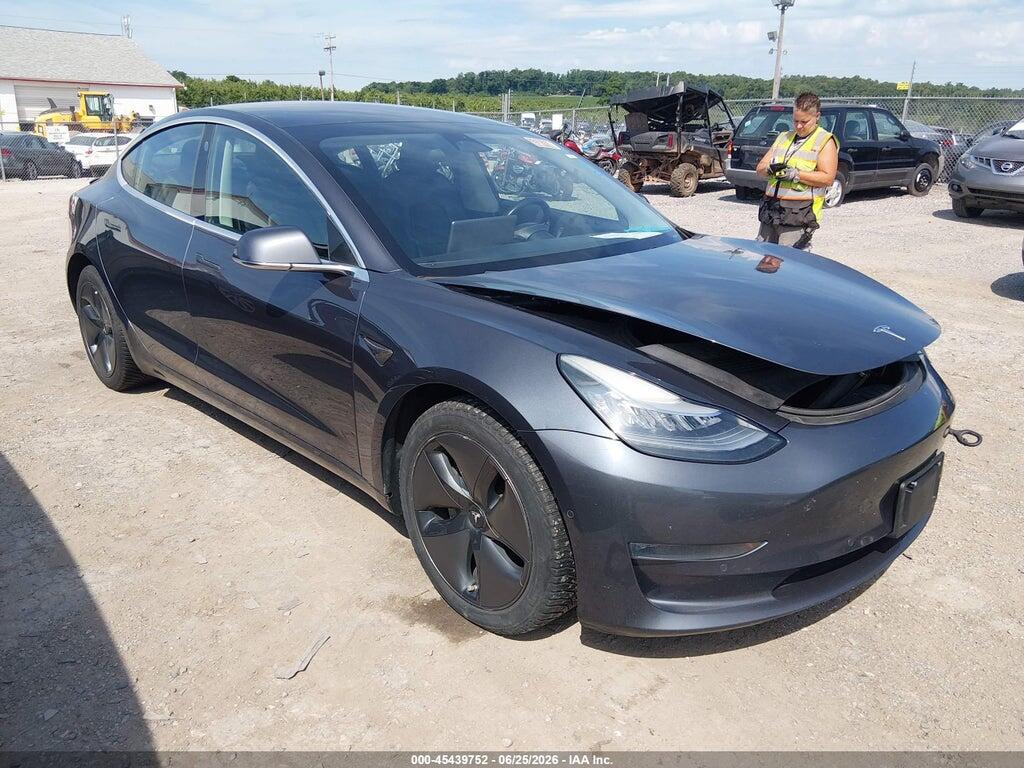 5YJ3E1EB8JF114085 2018 TESLA MODEL 3 photo no. 1