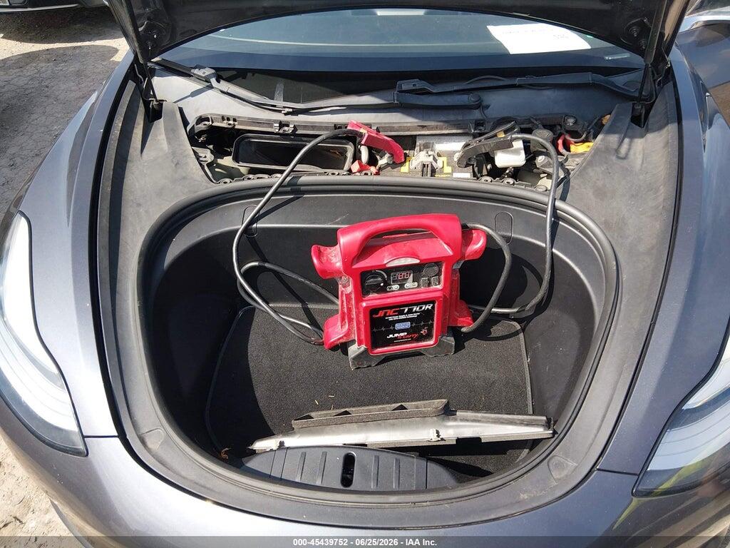 5YJ3E1EB8JF114085 2018 TESLA MODEL 3 photo no. 10