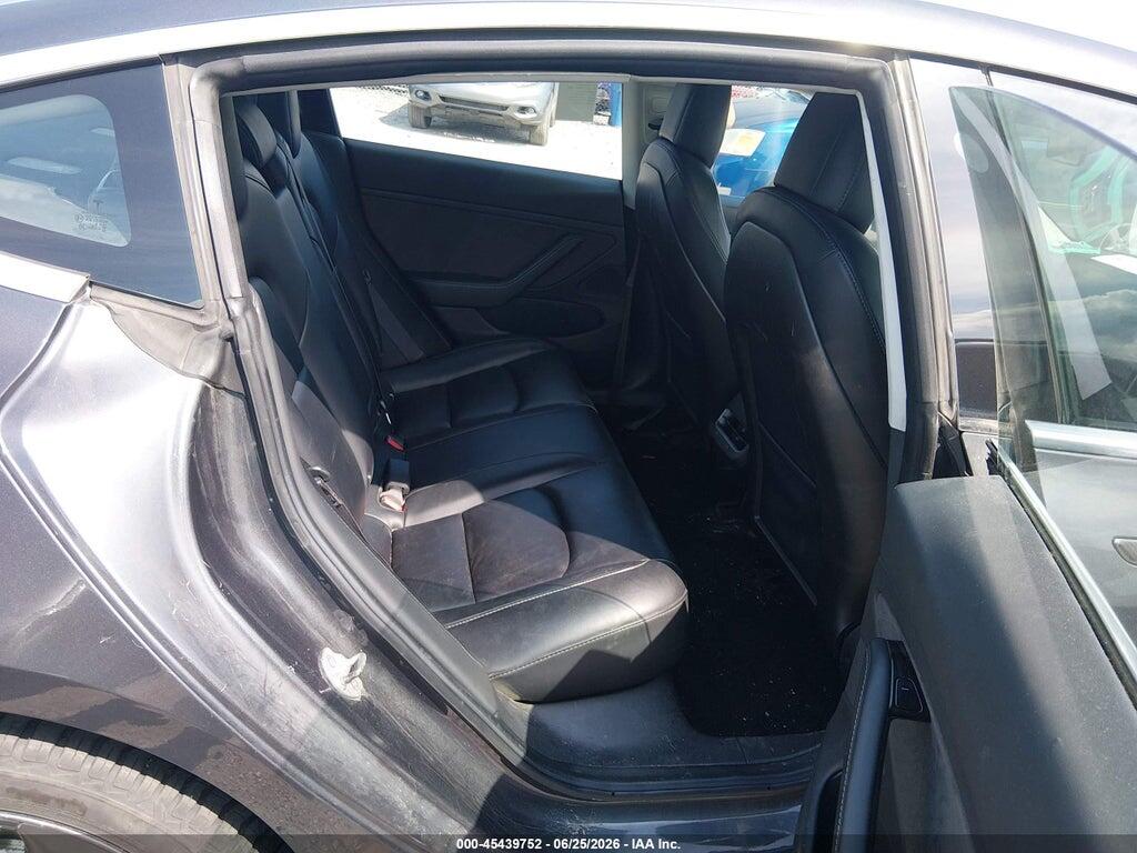 5YJ3E1EB8JF114085 2018 TESLA MODEL 3 photo no. 8