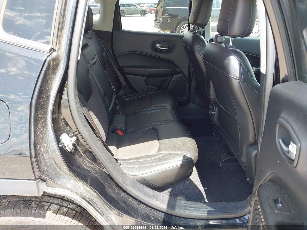 3C4NJDBB8JT222153 2018 JEEP COMPASS photo no. 8