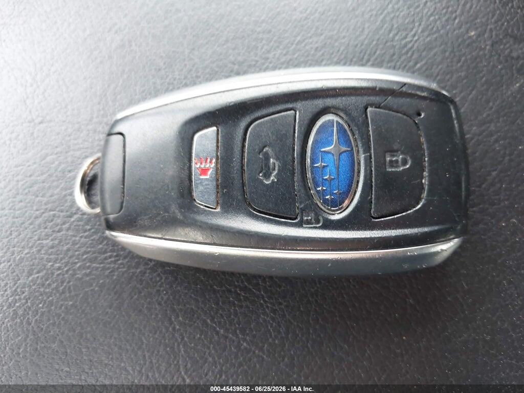 JF2SJAWC6HH467385 2017 SUBARU FORESTER photo no. 11