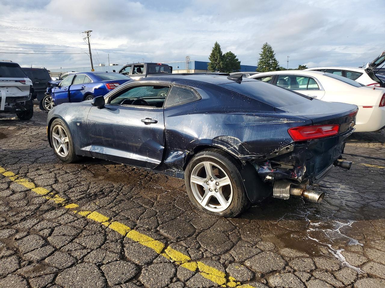 2017 CHEVROLET CAMARO SS — Фото 2 из 15