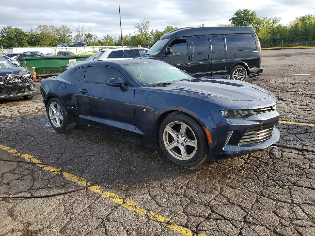 2017 CHEVROLET CAMARO SS — Фото 4 из 15