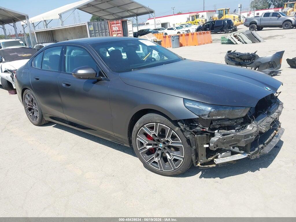 WBA63FJ07TCV77045 2026 BMW 540I photo no. 1
