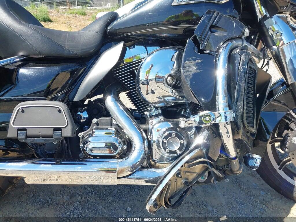 1HD1FCM30GB626444 2016 HARLEY-DAVIDSON FLHTCU photo no. 8