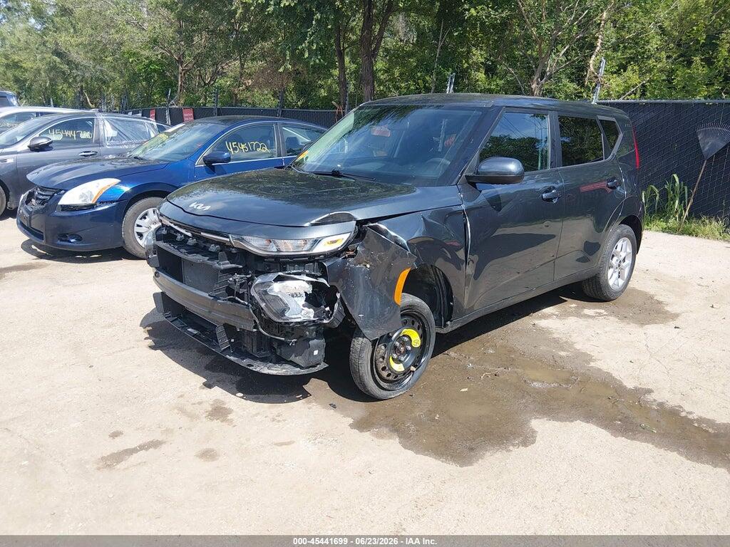 KNDJ23AU6N7835942 2022 KIA SOUL photo no. 2