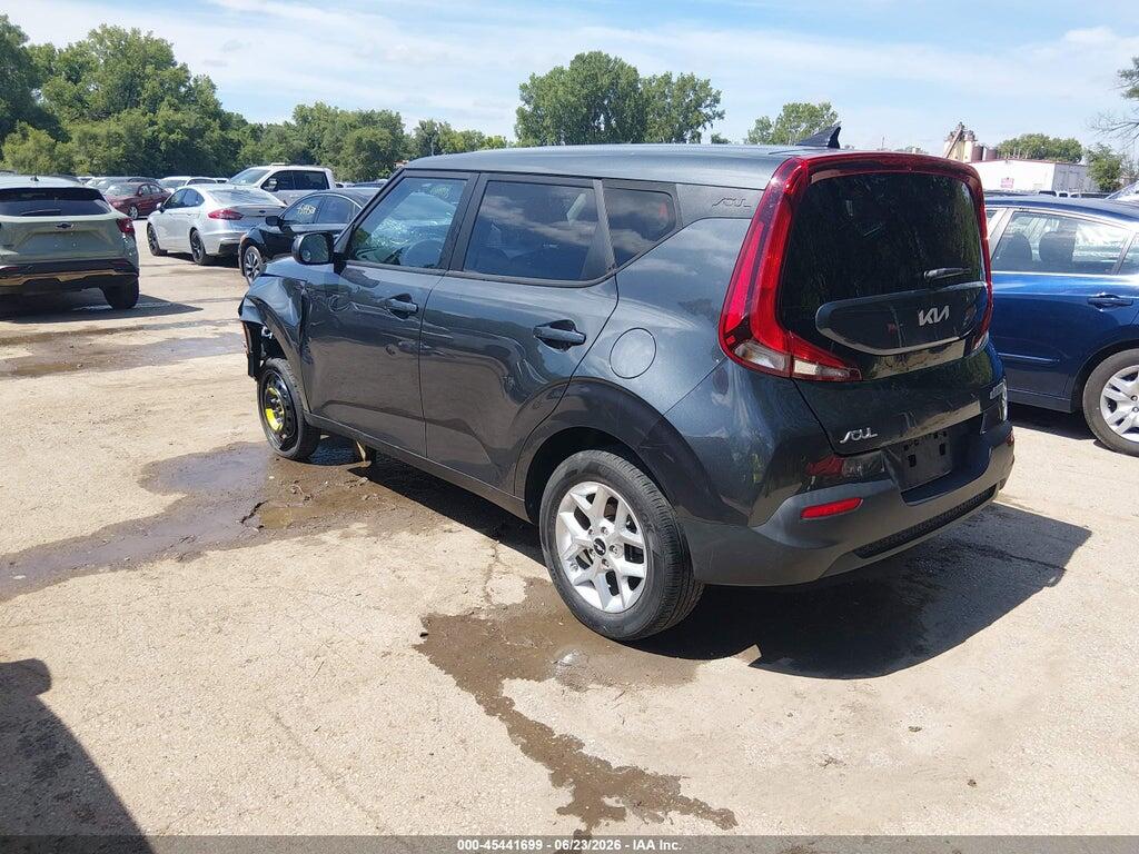KNDJ23AU6N7835942 2022 KIA SOUL photo no. 3