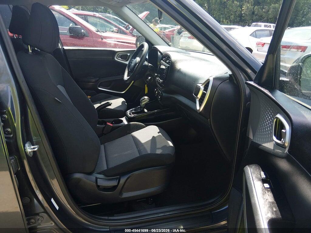 KNDJ23AU6N7835942 2022 KIA SOUL photo no. 5