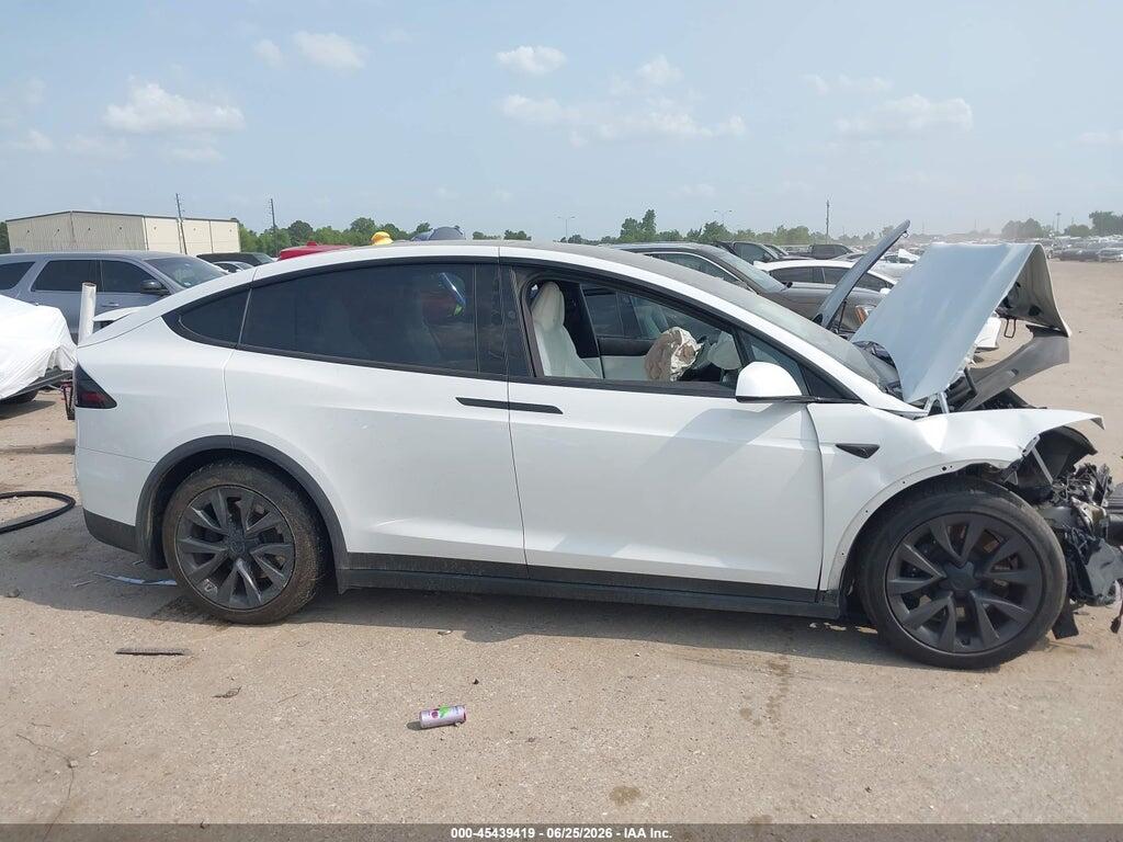 7SAXCBE56PF428398 2023 TESLA MODEL X photo no. 12