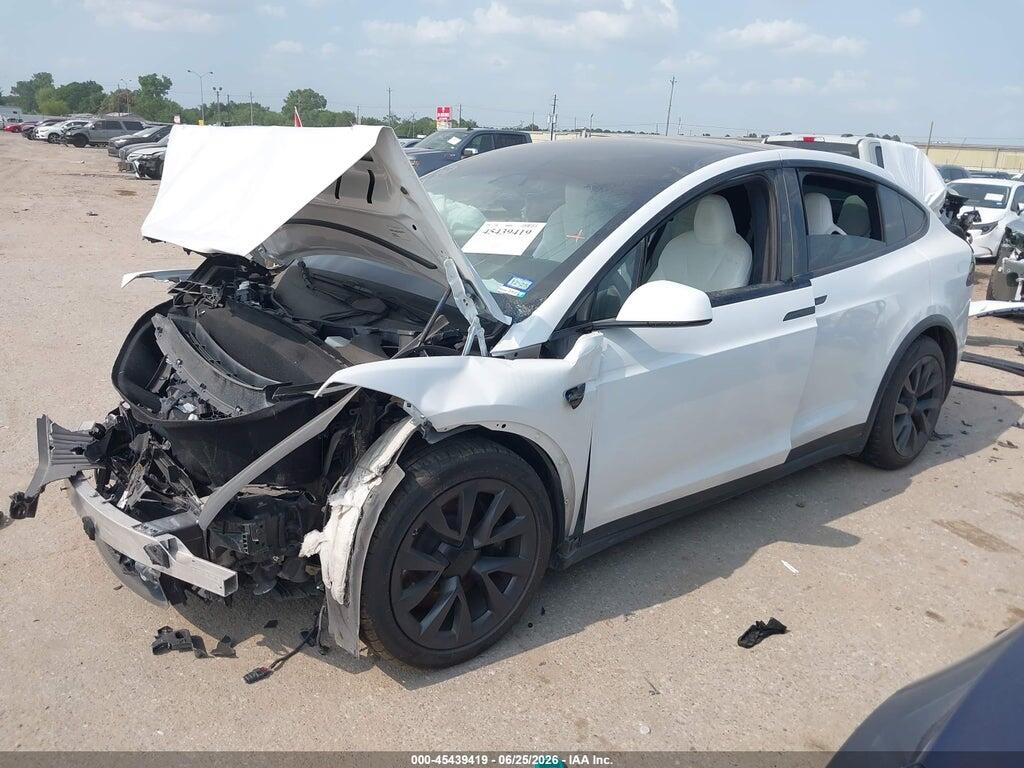 7SAXCBE56PF428398 2023 TESLA MODEL X photo no. 2