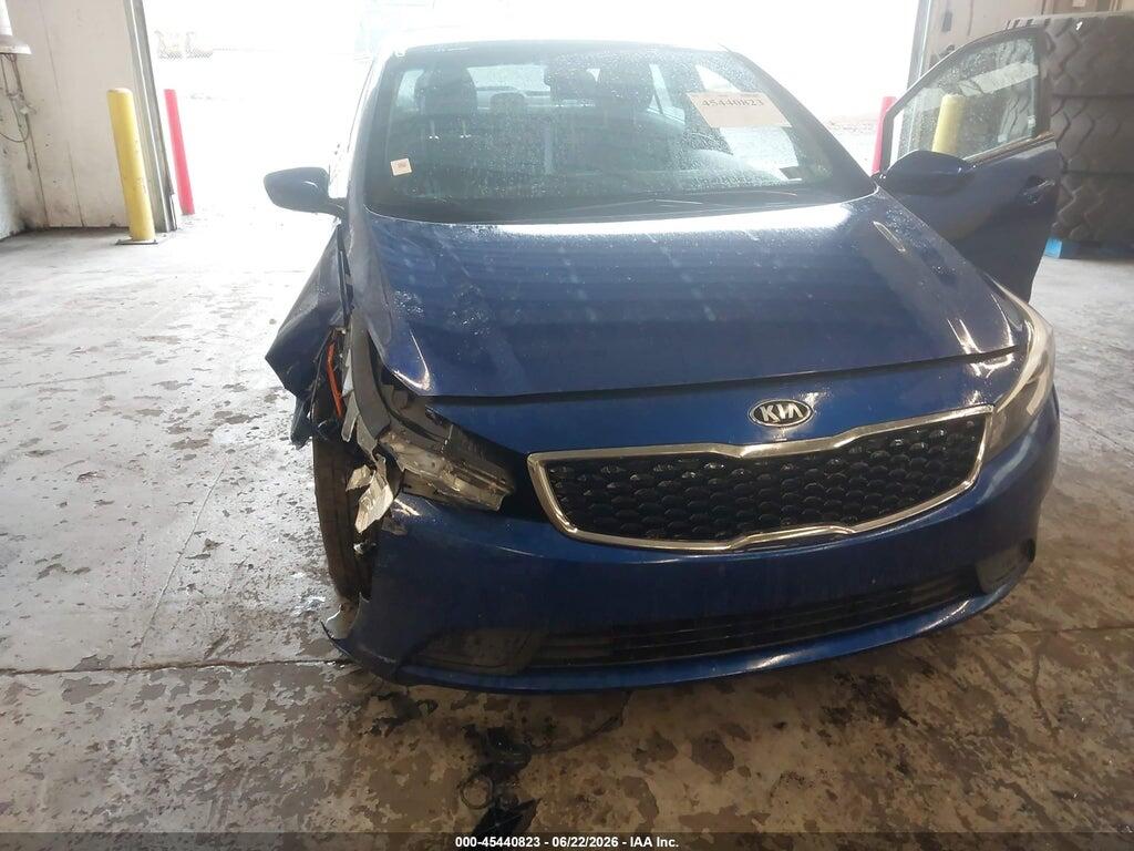 3KPFK4A77HE093822 2017 KIA FORTE photo no. 6
