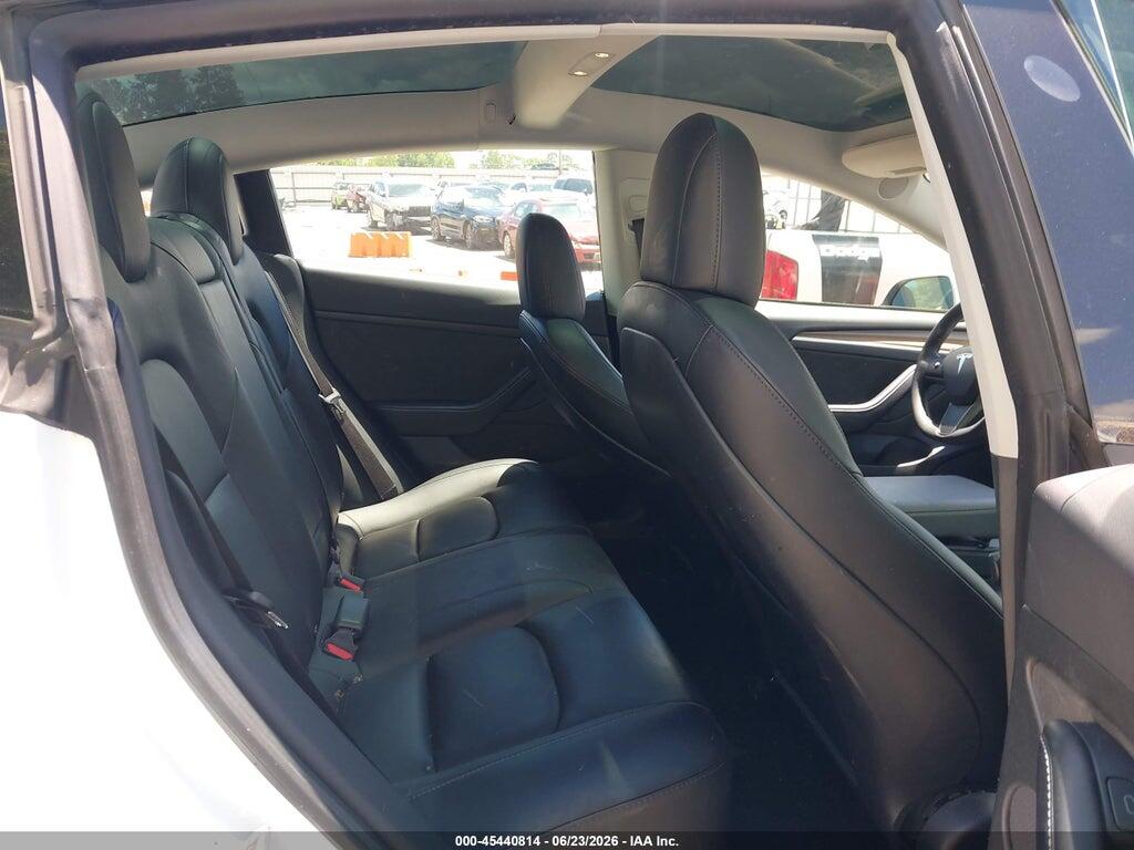5YJ3E1EA4MF027196 2021 TESLA MODEL 3 photo no. 8