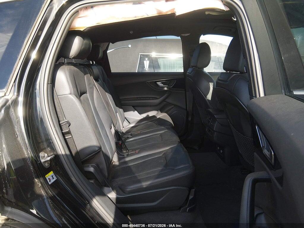 WA1AAAF71JD049644 2018 AUDI Q7 photo no. 8