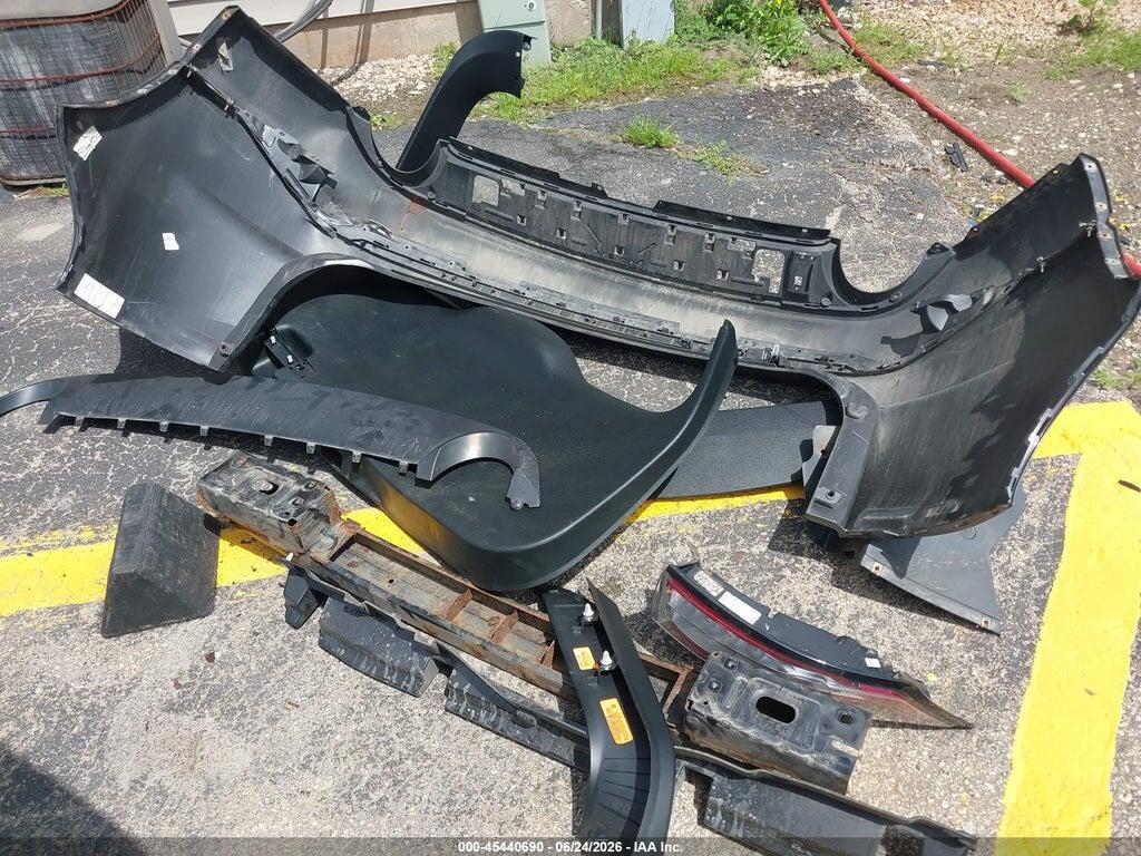 2FMPK3G98JBB76336 2018 FORD EDGE photo no. 12