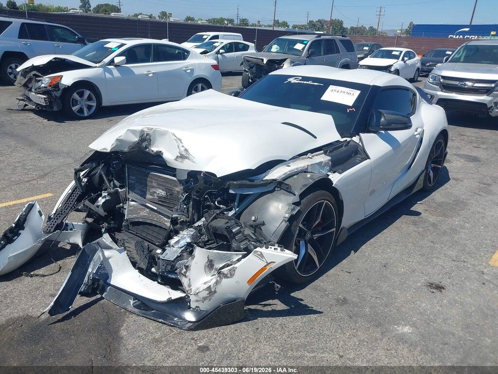 WZ1DB0C02NW052064 2022 TOYOTA GR SUPRA photo no. 2