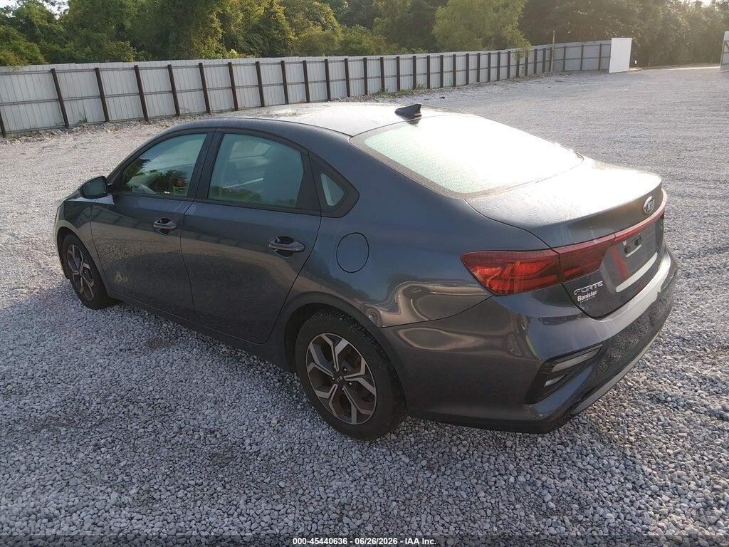 3KPF24AD3ME284962 2021 KIA FORTE photo no. 3