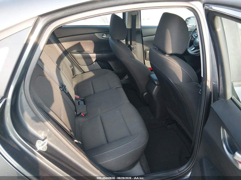 3KPF24AD3ME284962 2021 KIA FORTE photo no. 8