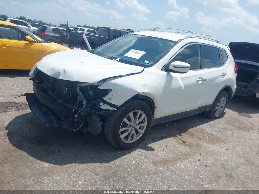 JN8AT2MT4HW135135 2017 NISSAN ROGUE photo no. 2