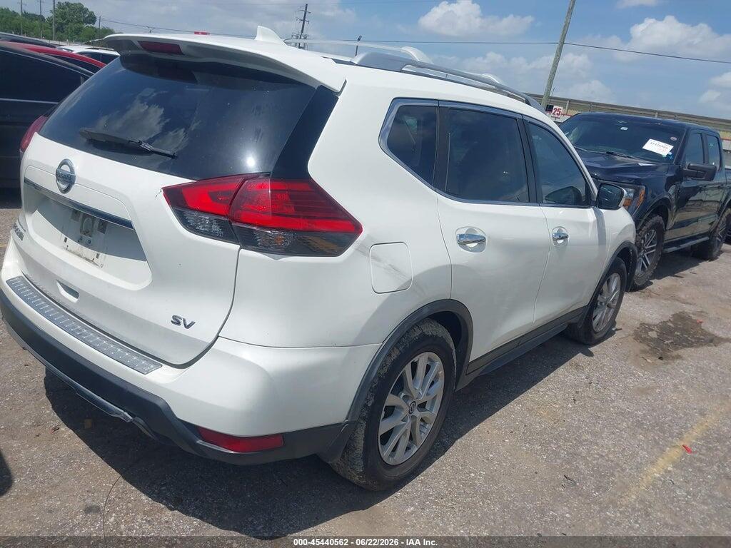 JN8AT2MT4HW135135 2017 NISSAN ROGUE photo no. 4