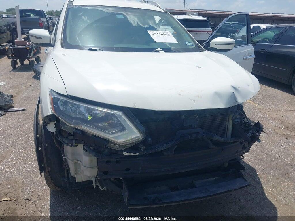 JN8AT2MT4HW135135 2017 NISSAN ROGUE photo no. 6