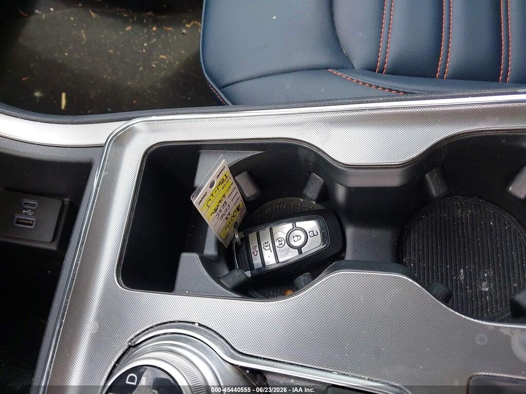 2FMPK4J97RBA35526 2024 FORD EDGE photo no. 11