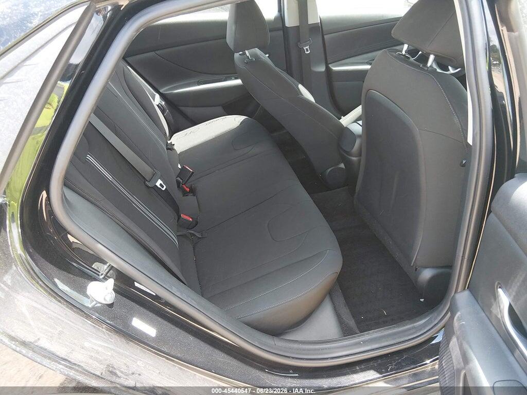 KMHLM4AG8NU350265 2022 HYUNDAI ELANTRA photo no. 8