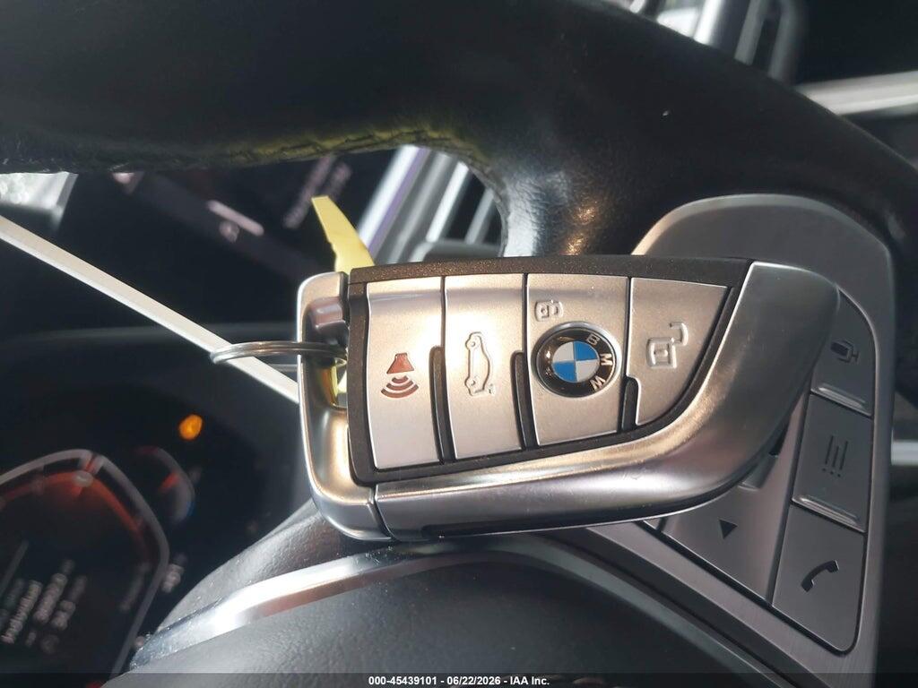 5UXCW2C07M9F32352 2021 BMW X7 photo no. 11