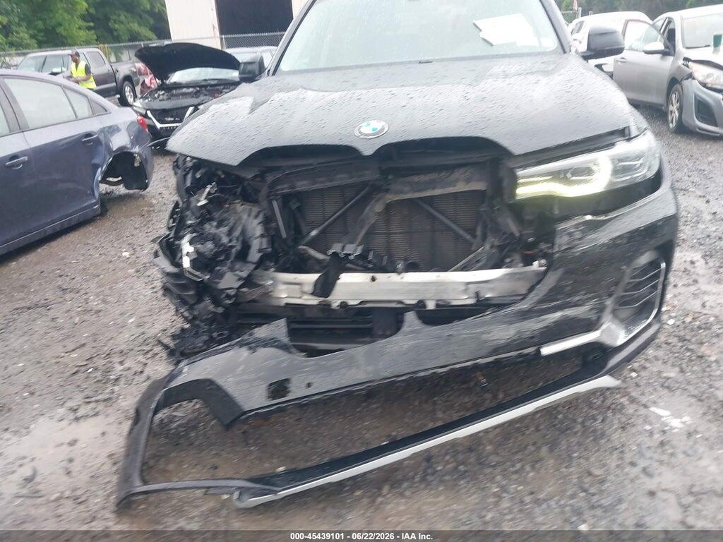 5UXCW2C07M9F32352 2021 BMW X7 photo no. 12