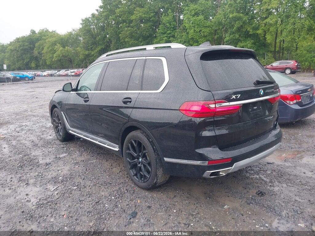 5UXCW2C07M9F32352 2021 BMW X7 photo no. 3
