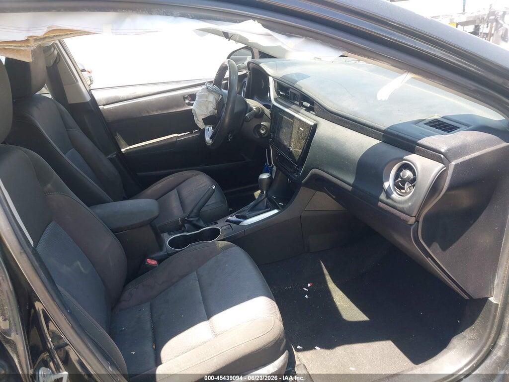 5YFBURHE7HP718826 2017 TOYOTA COROLLA photo no. 5