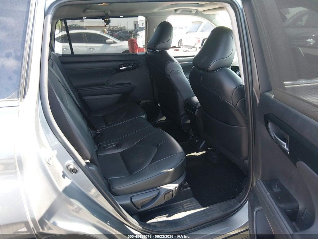 5TDKDRBH2TS599439 2026 TOYOTA HIGHLANDER photo no. 8
