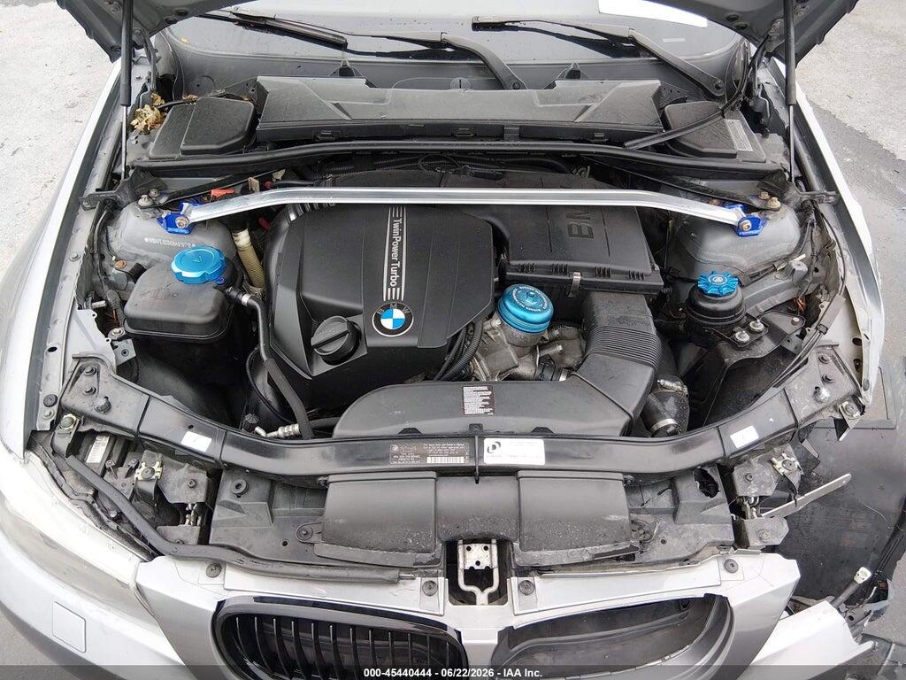 WBAPL5C56BA919716 2011 BMW 335I photo no. 10