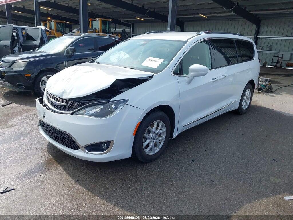 2C4RC1BG9LR128200 2020 CHRYSLER PACIFICA photo no. 2