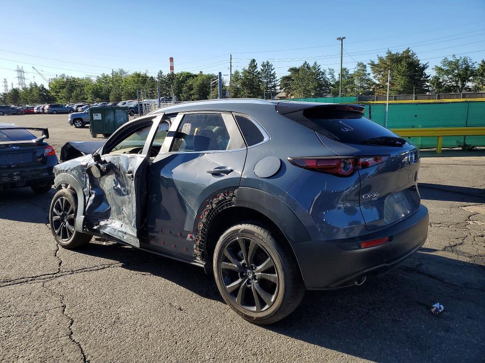 2024 MAZDA CX-30 4D SUV S CARBON EDITION — Фото 2 из 12