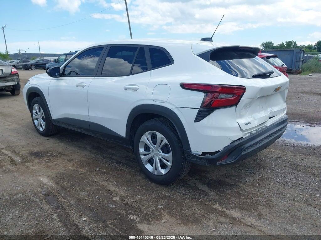 KL77LFEPXSC340107 2025 CHEVROLET TRAX photo no. 3