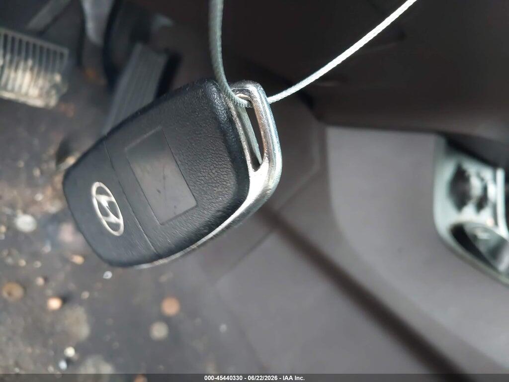 KM8SM4HF4DU008996 2013 HYUNDAI SANTA FE photo no. 11