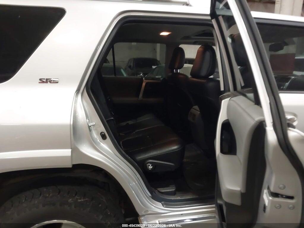 JTEBU5JR8A5024490 2010 TOYOTA 4RUNNER photo no. 8
