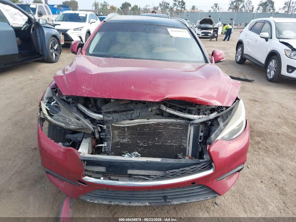 SJKCH5CP0JA055035 2018 INFINITI QX30 photo no. 12