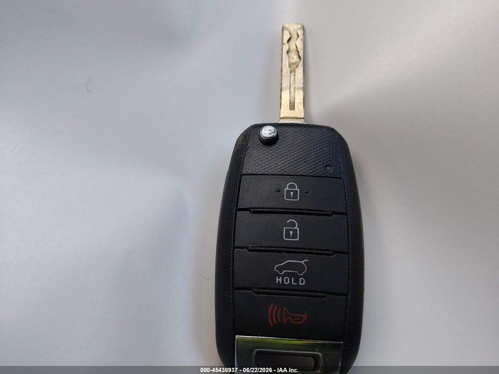 KNDJN2A26G7843669 2016 KIA SOUL photo no. 11