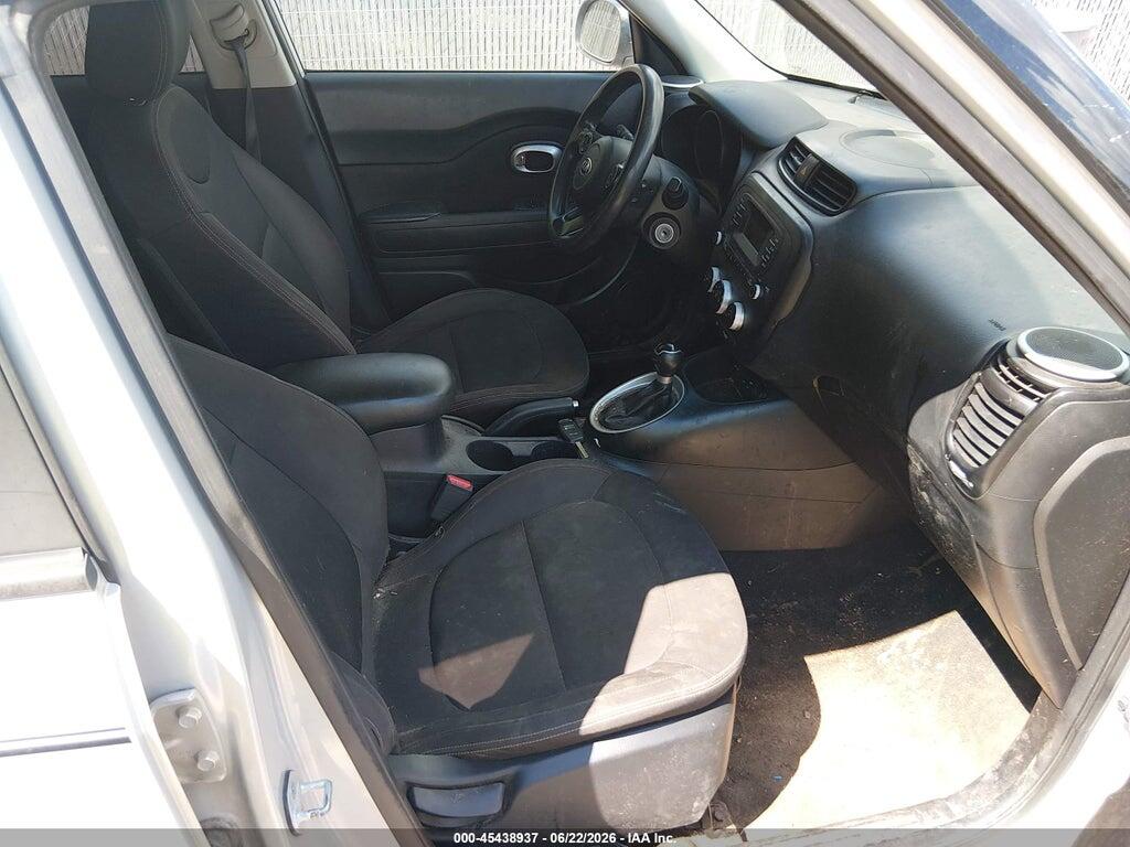 KNDJN2A26G7843669 2016 KIA SOUL photo no. 5