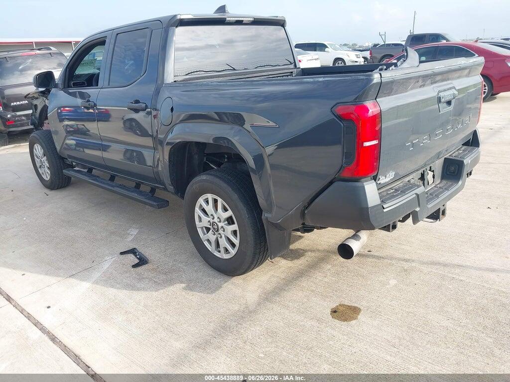 3TYKD5HN4RT001340 2024 TOYOTA TACOMA photo no. 3