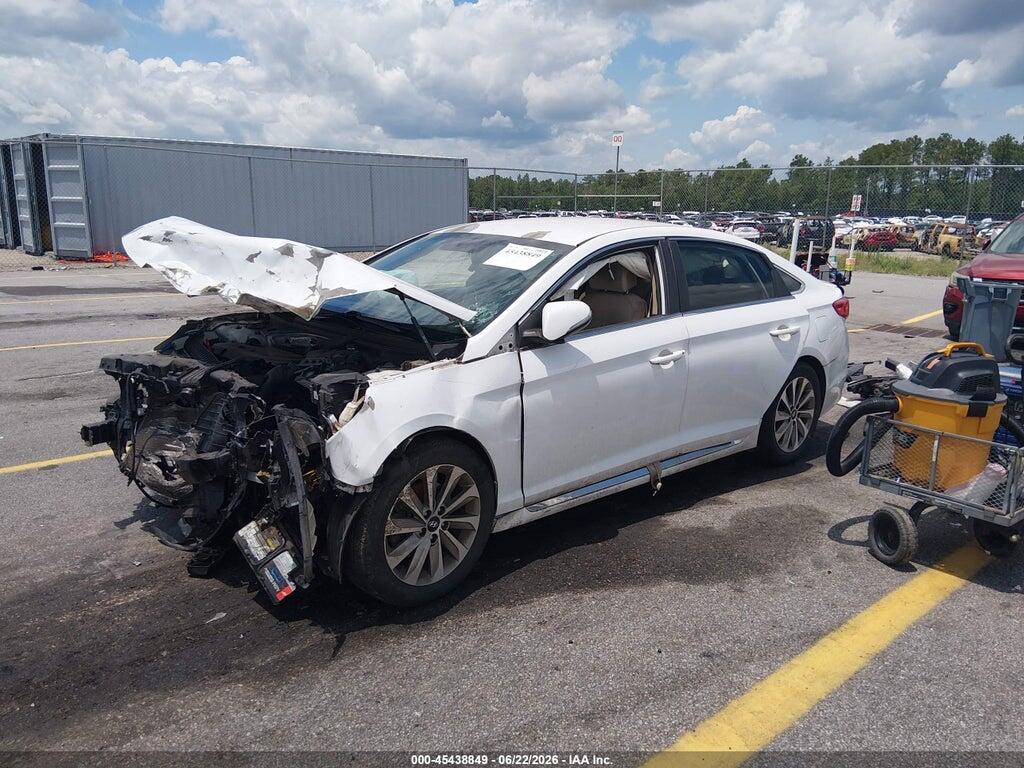 5NPE34AF8FH079002 2015 HYUNDAI SONATA photo no. 2