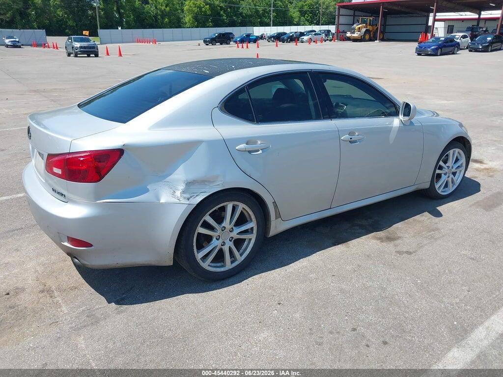 JTHBK262262012301 2006 LEXUS IS 250 photo no. 4
