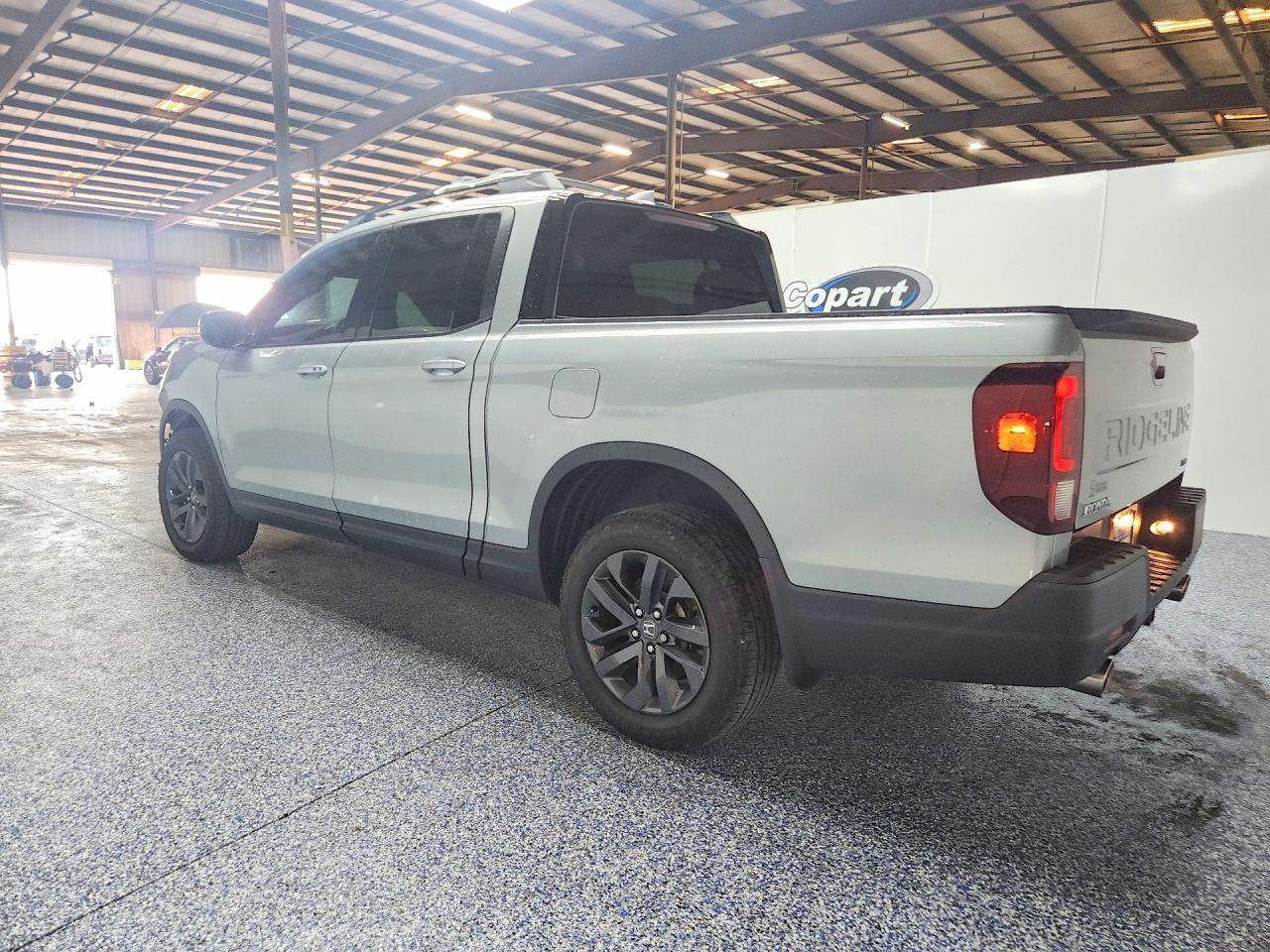 2025 HONDA RIDGELINE SPORT — Фото 2 из 13