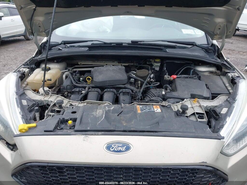 1FADP3K25FL310543 2015 FORD FOCUS photo no. 10