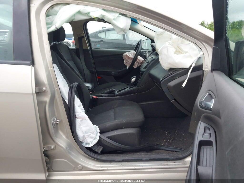 1FADP3K25FL310543 2015 FORD FOCUS photo no. 5