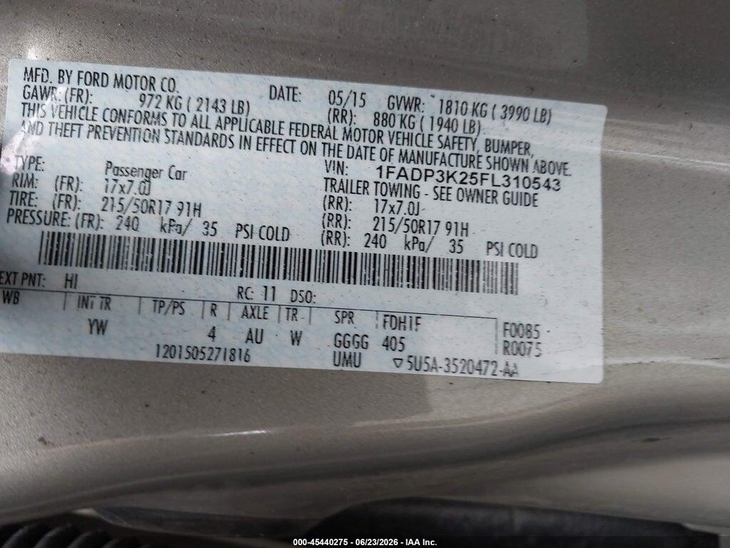 1FADP3K25FL310543 2015 FORD FOCUS photo no. 9