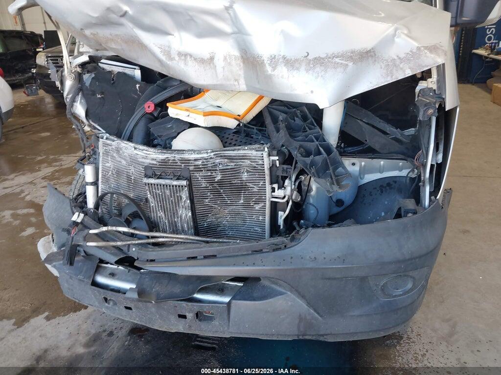 WD3PE8DD9GP307108 2016 MERCEDES-BENZ SPRINTER 2500 photo no. 6